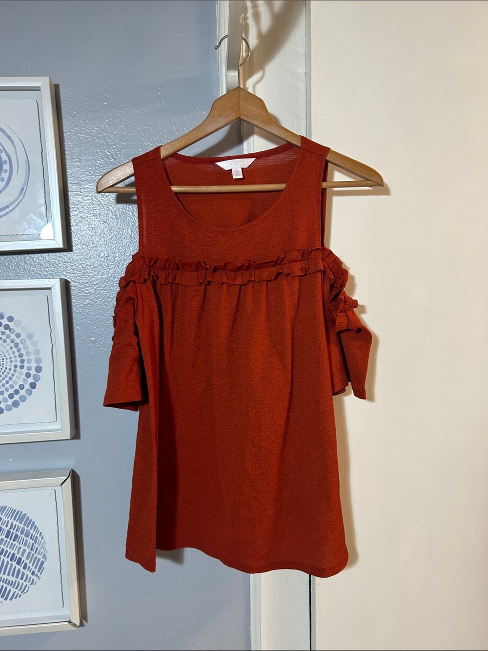 LC Lauren Conrad Rust Cold-Shoulder Ruffle Women's Top Size M